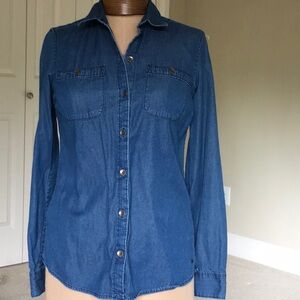 Eddie Bauer Classic fit denim shirt